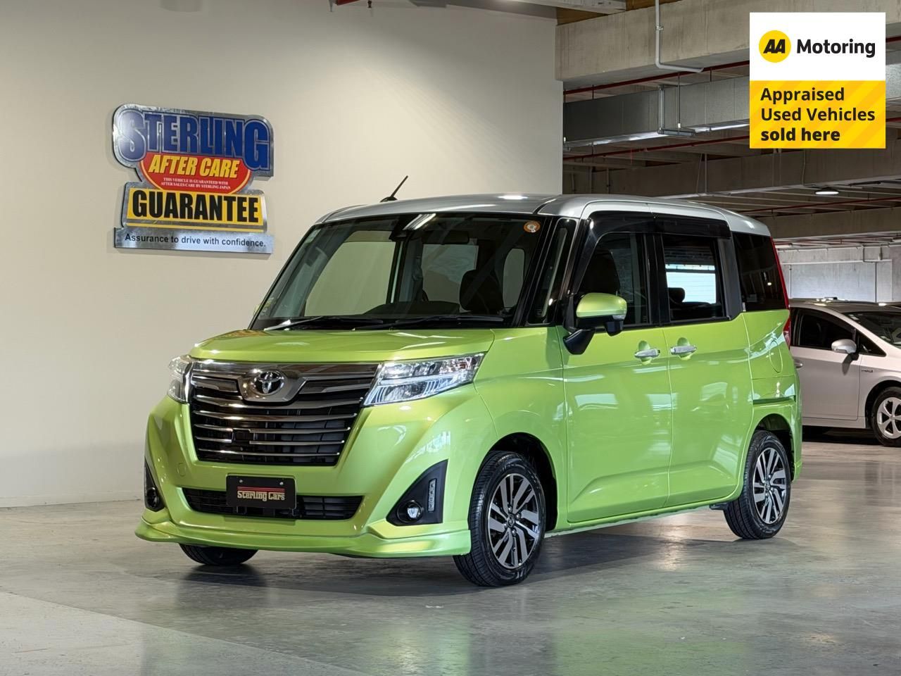 Vehicle image 3
