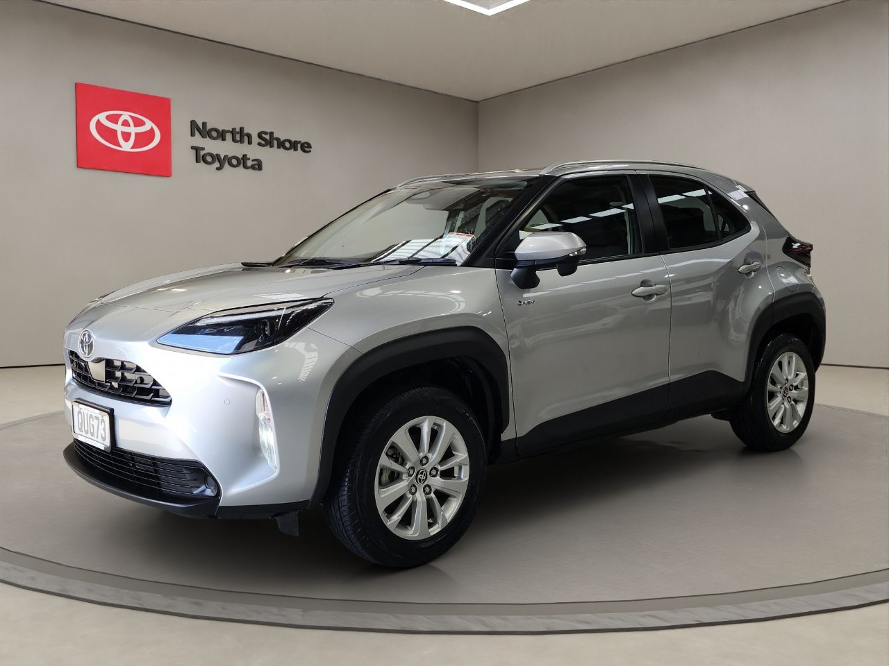 Vehicle image 3