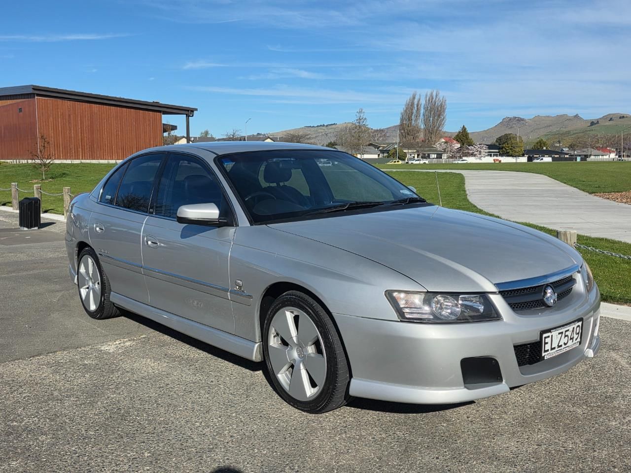 Vehicle image 1