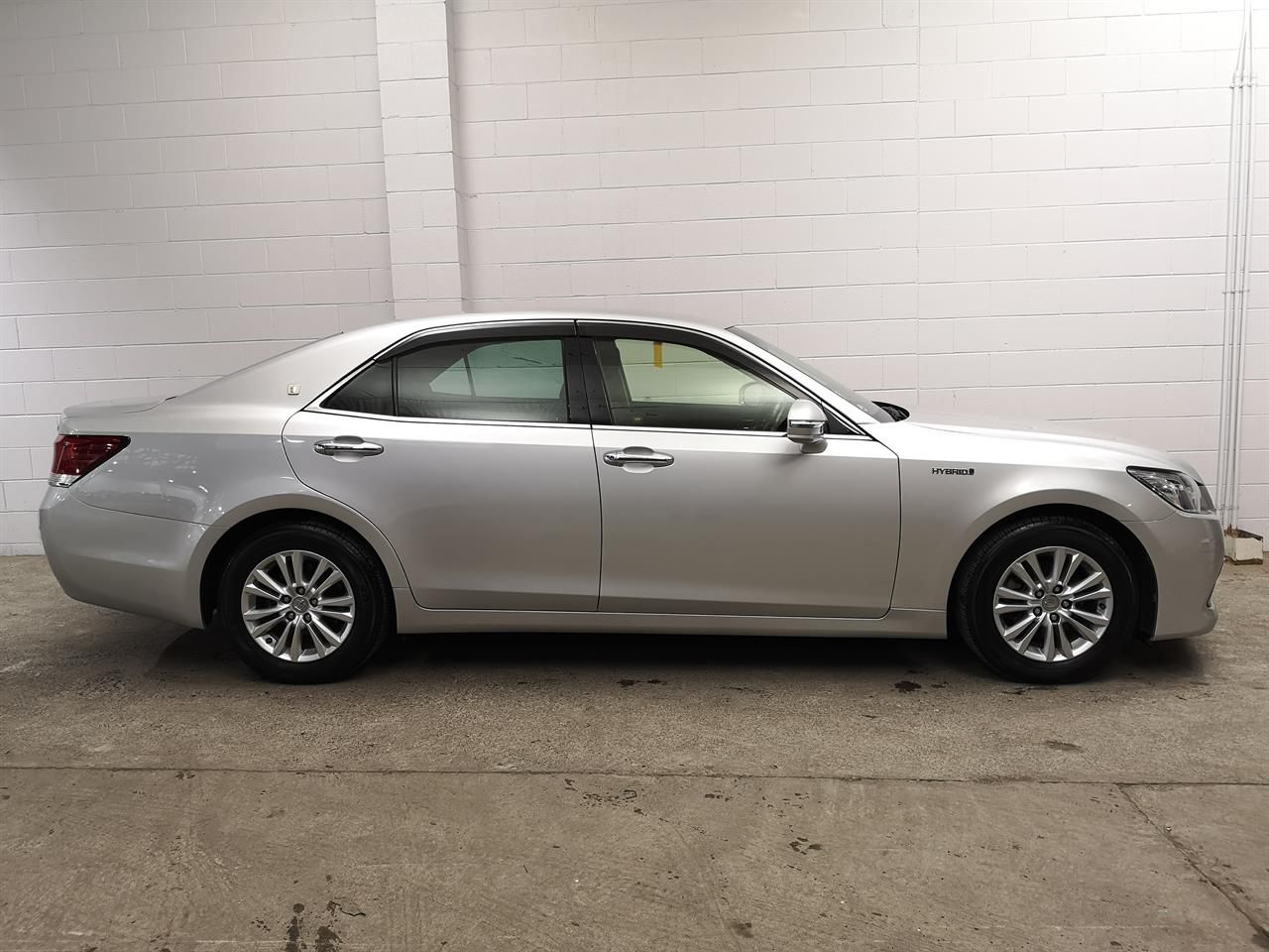 Vehicle image 3