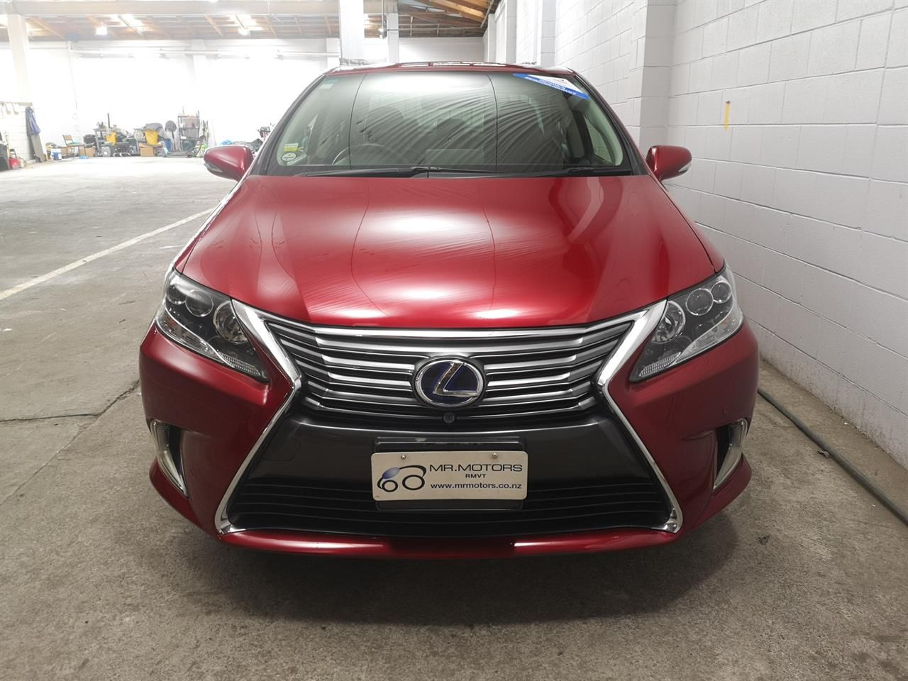 Vehicle image 4
