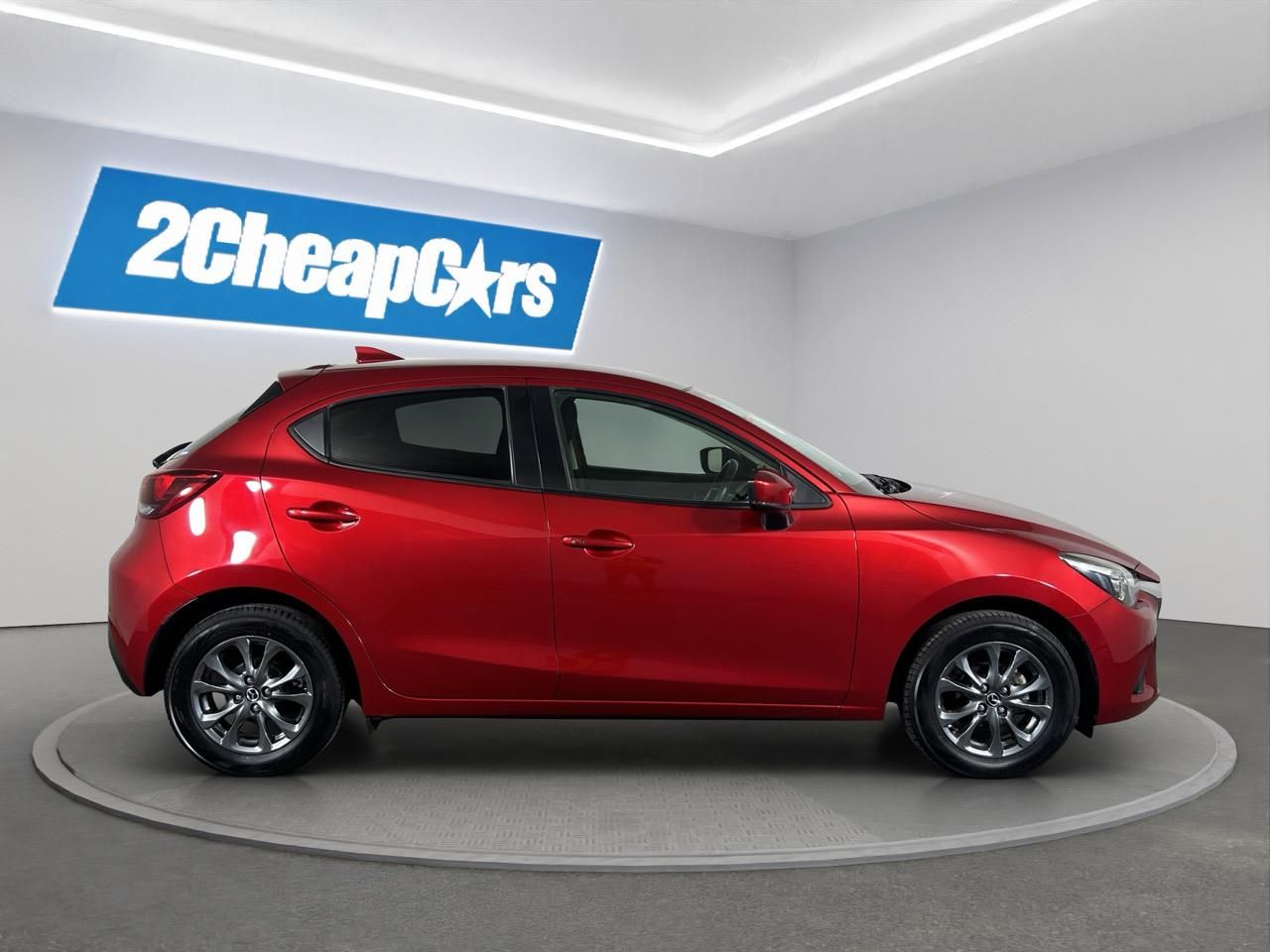 Vehicle image 4