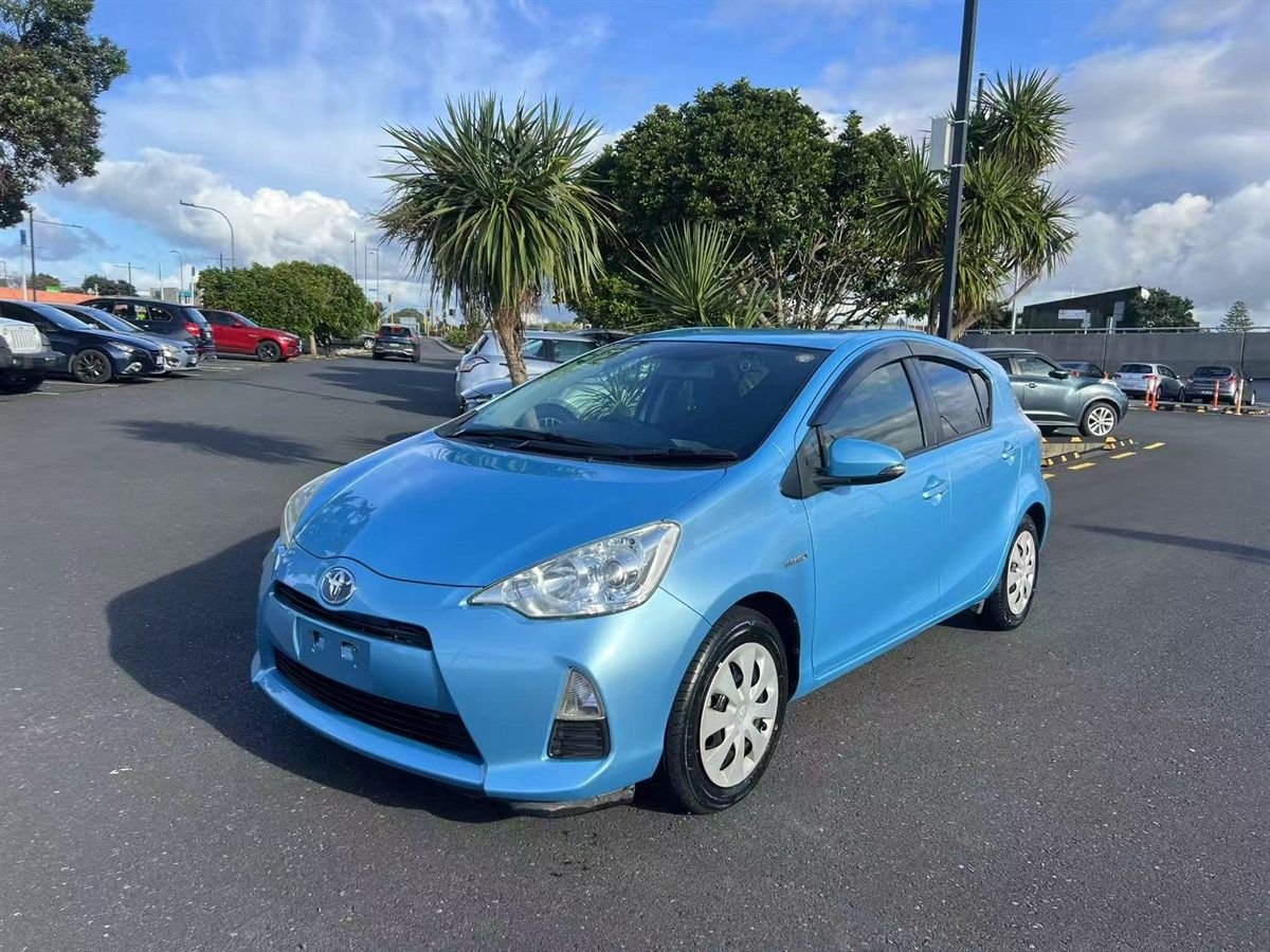 Vehicle image 1