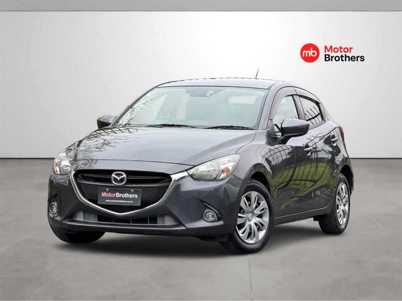 Vehicle image 3
