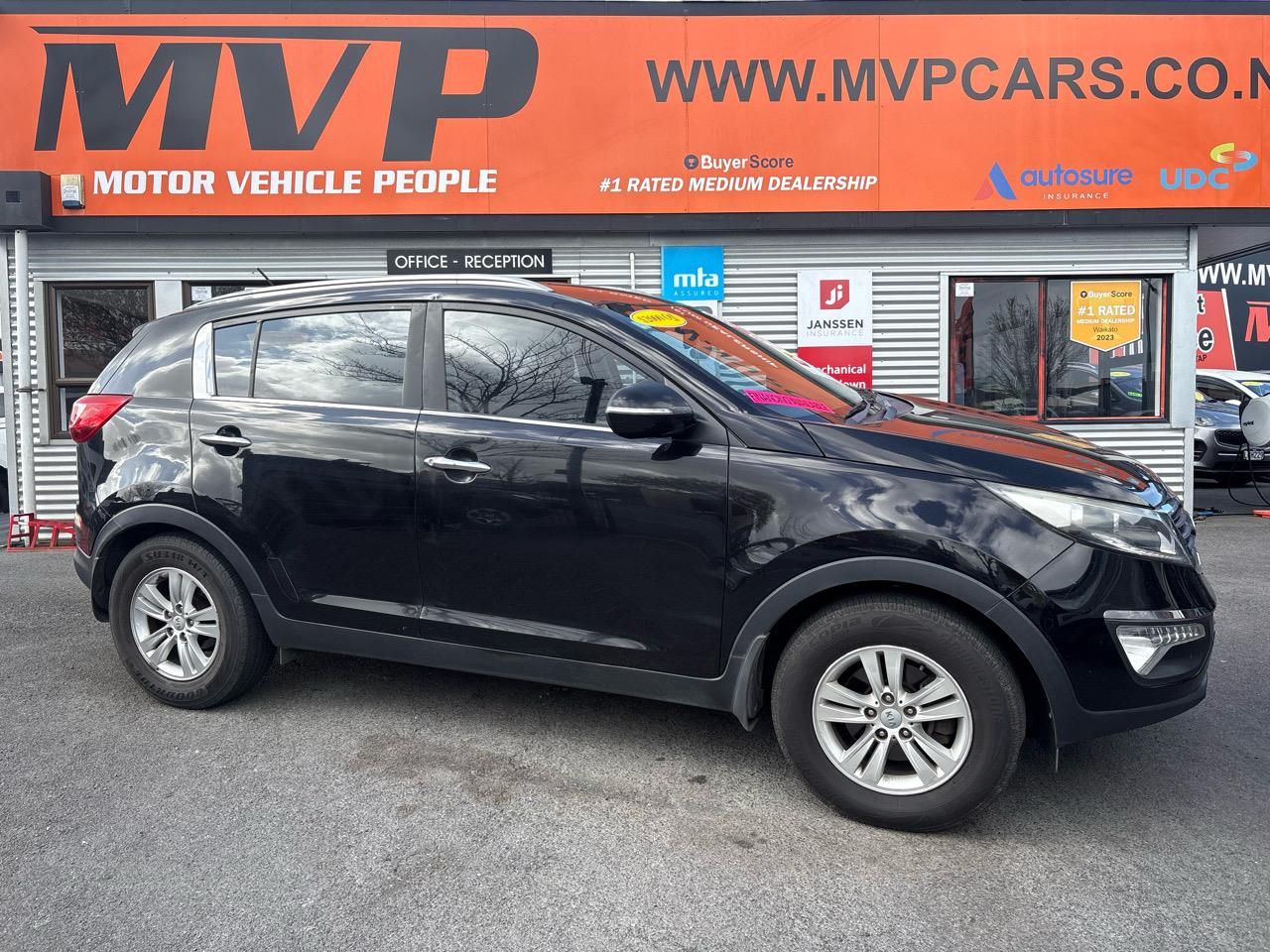 Vehicle image 1