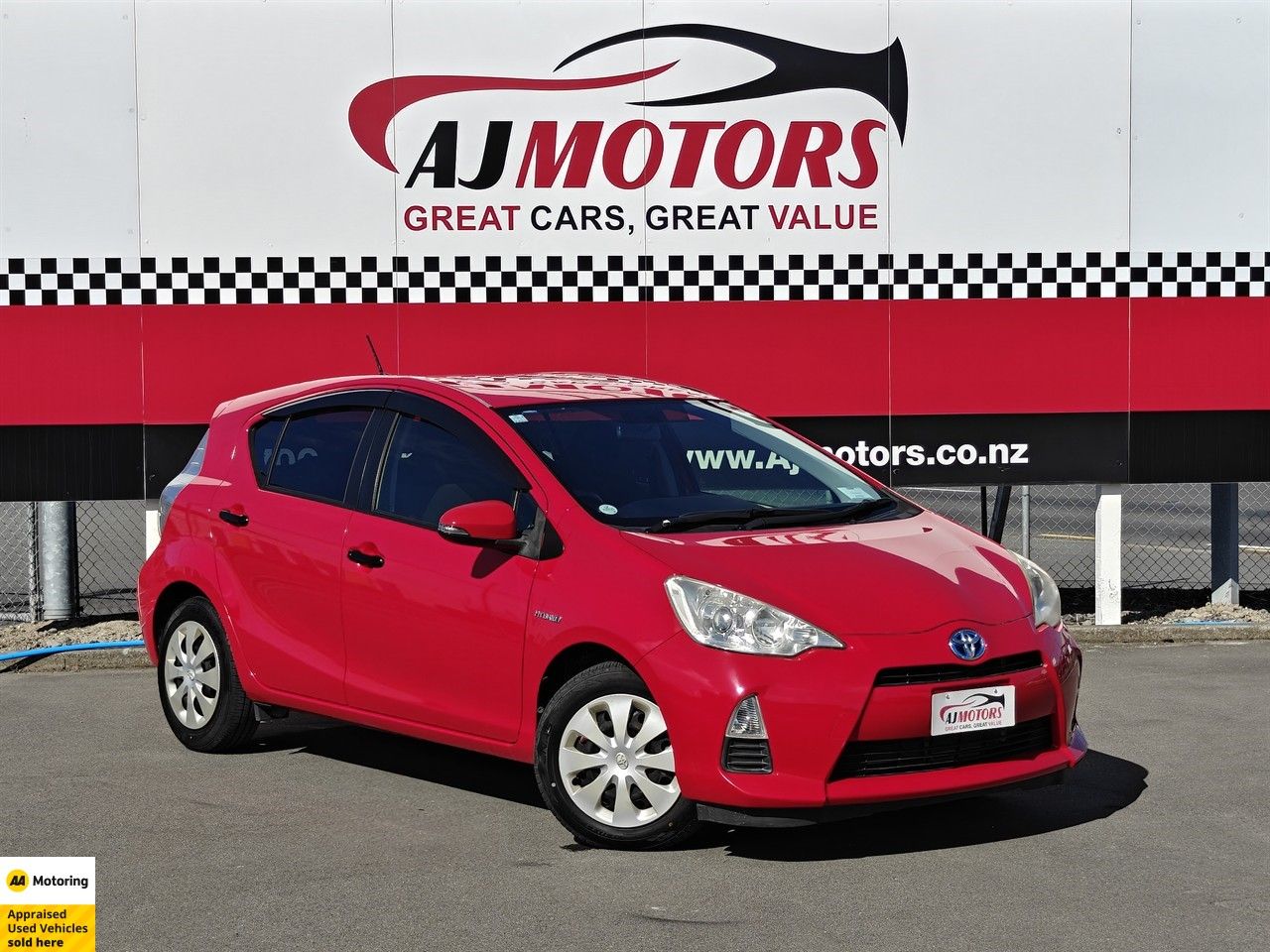 Vehicle image 1