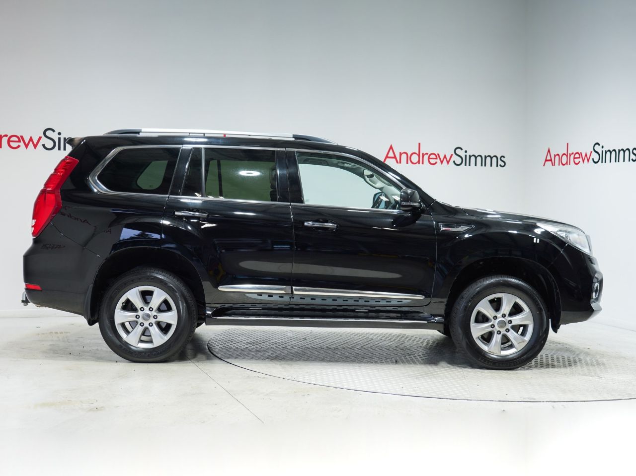 Vehicle image 3