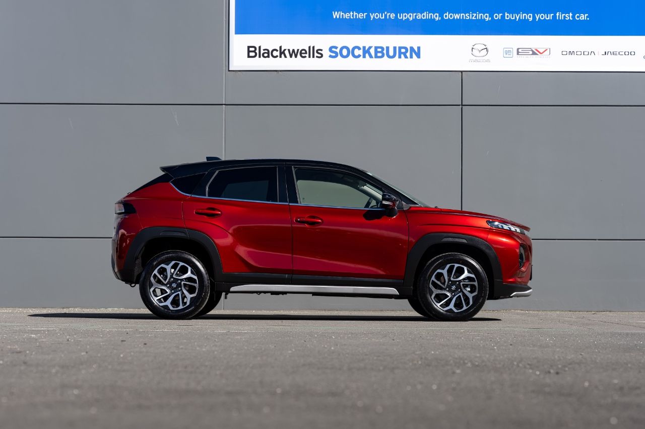 Vehicle image 3