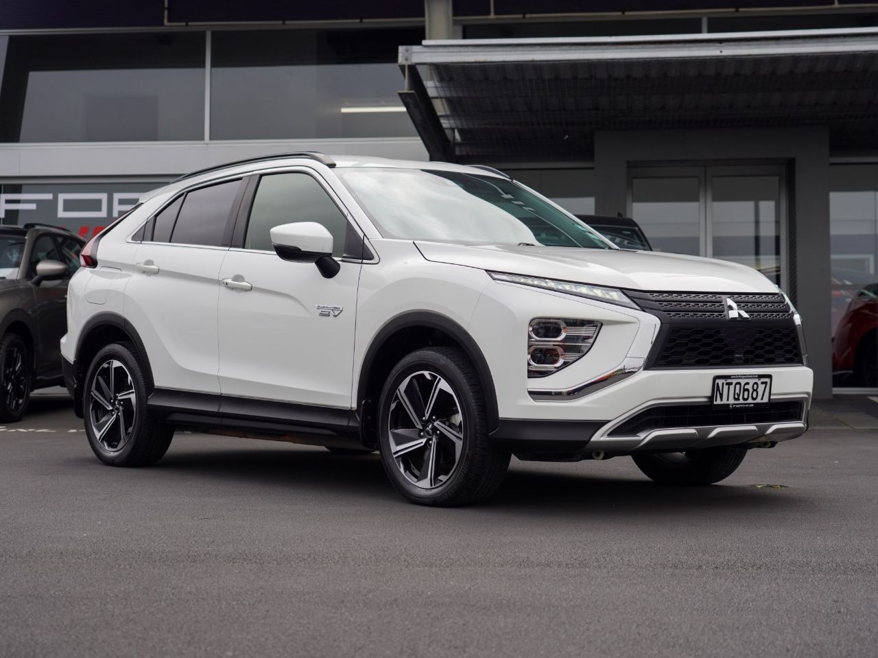 Vehicle image 2