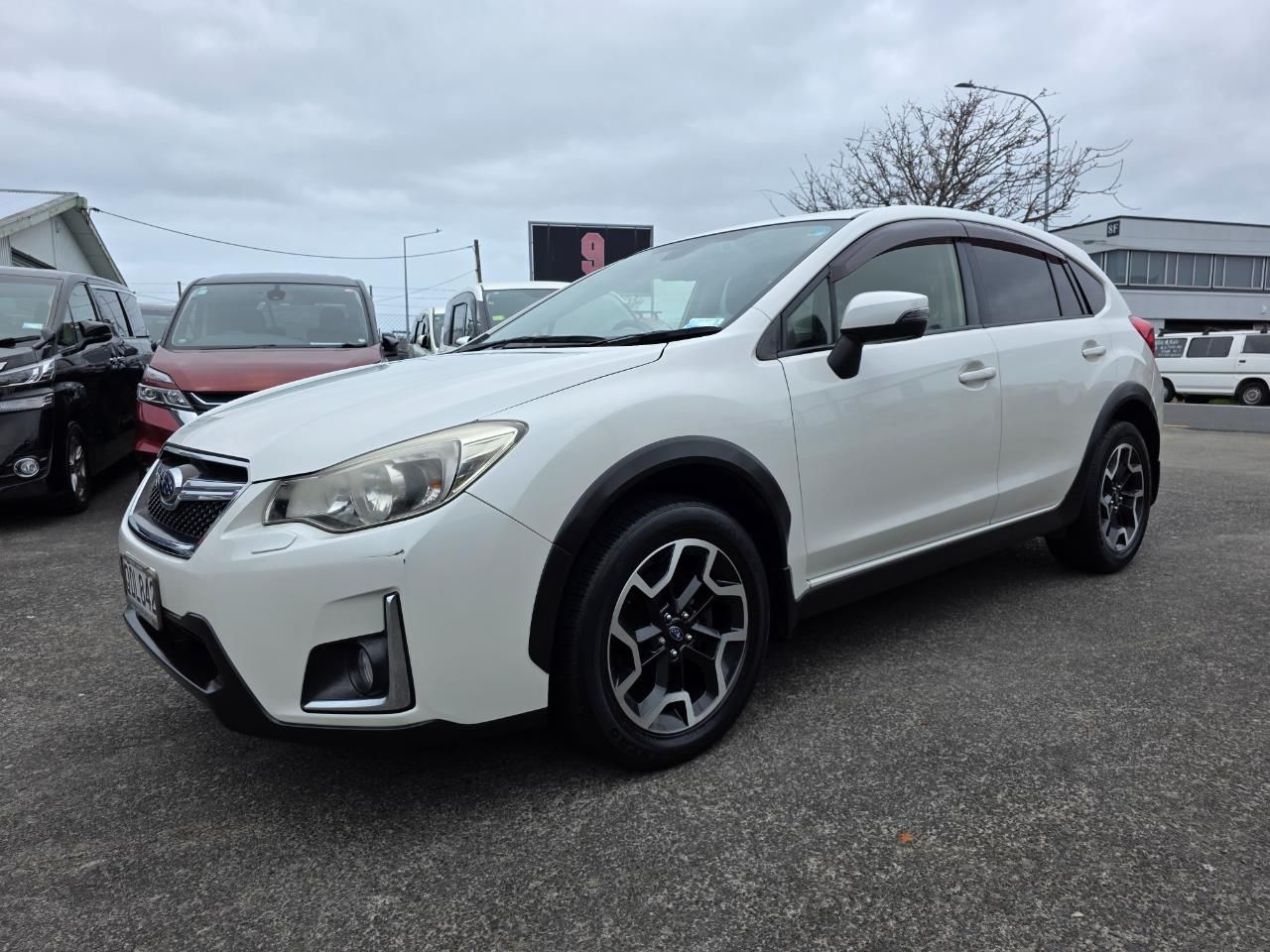 Vehicle image 4