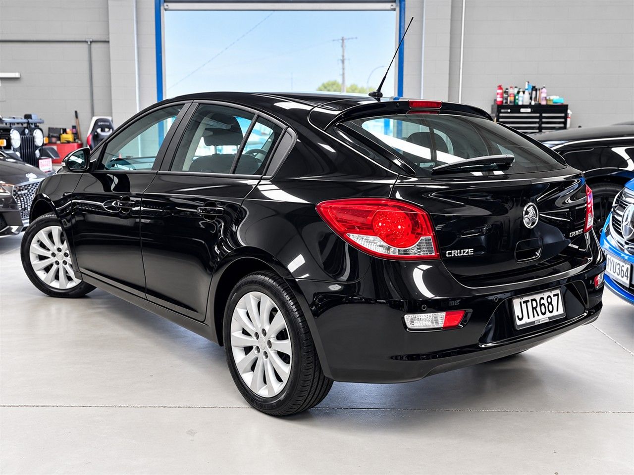 Vehicle image 3