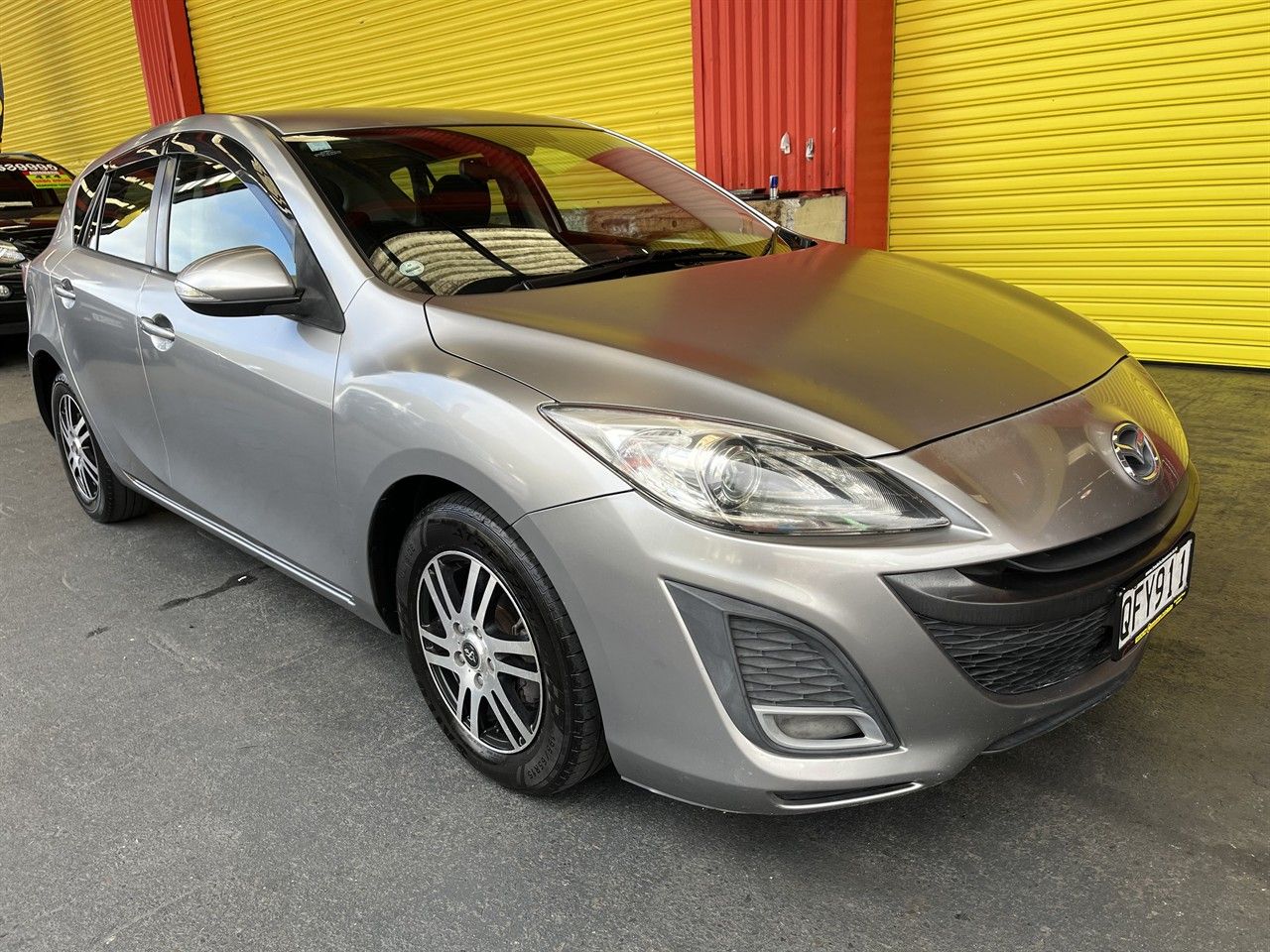 Vehicle image 1