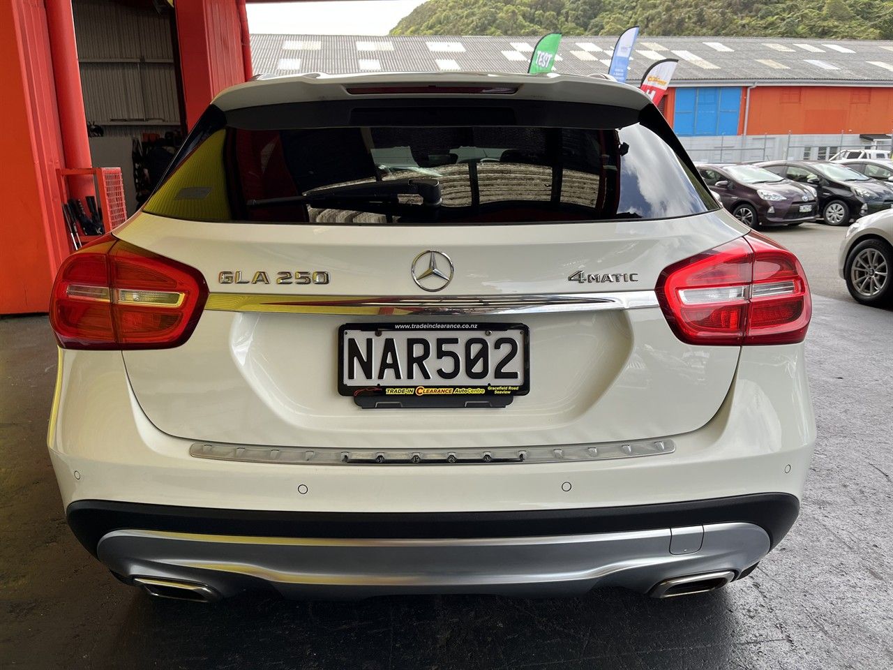 Vehicle image 5