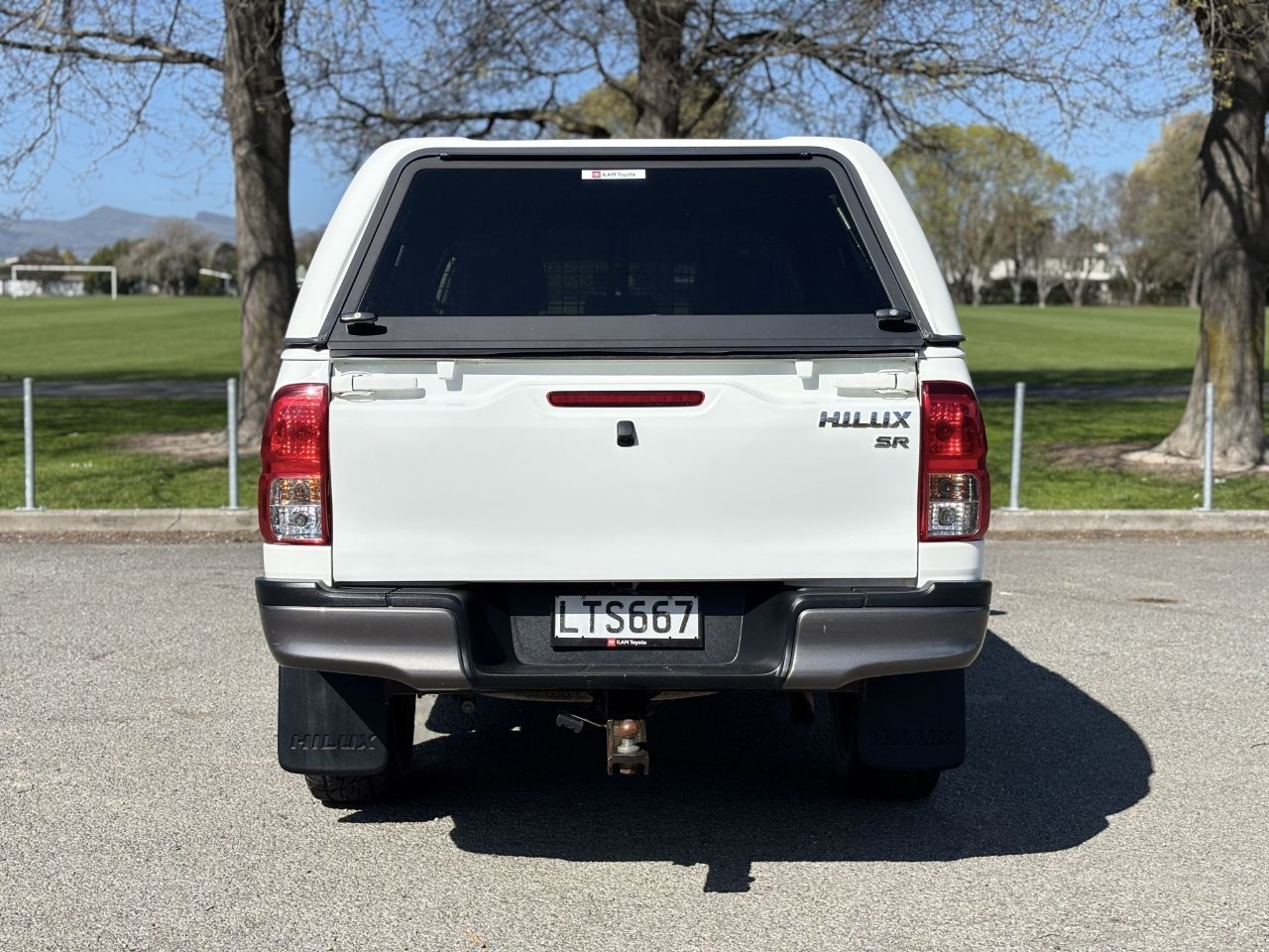 Vehicle image 4
