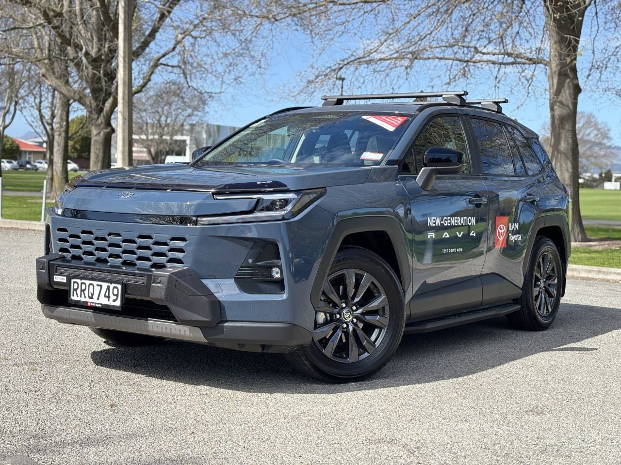 Vehicle image 3