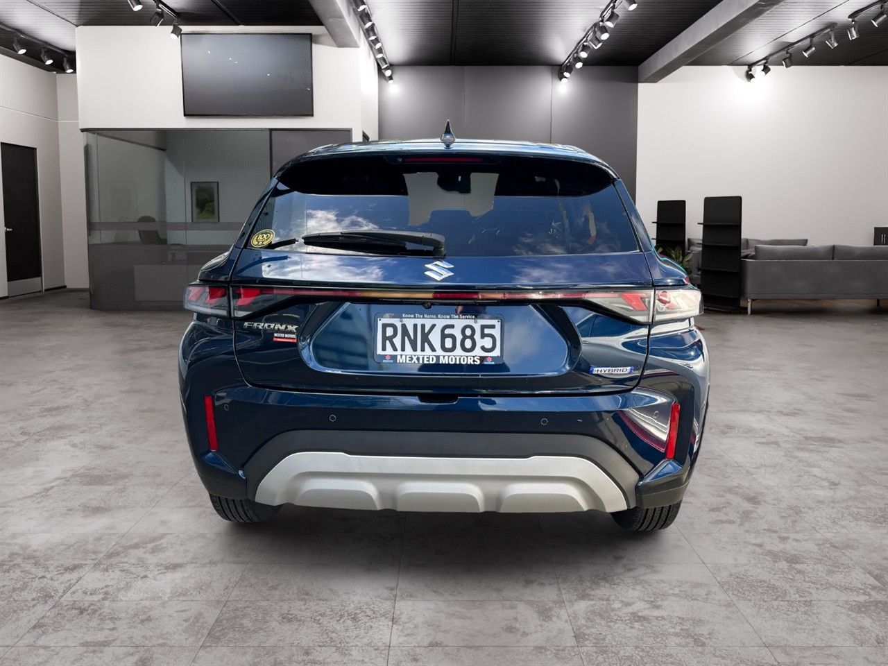 Vehicle image 5