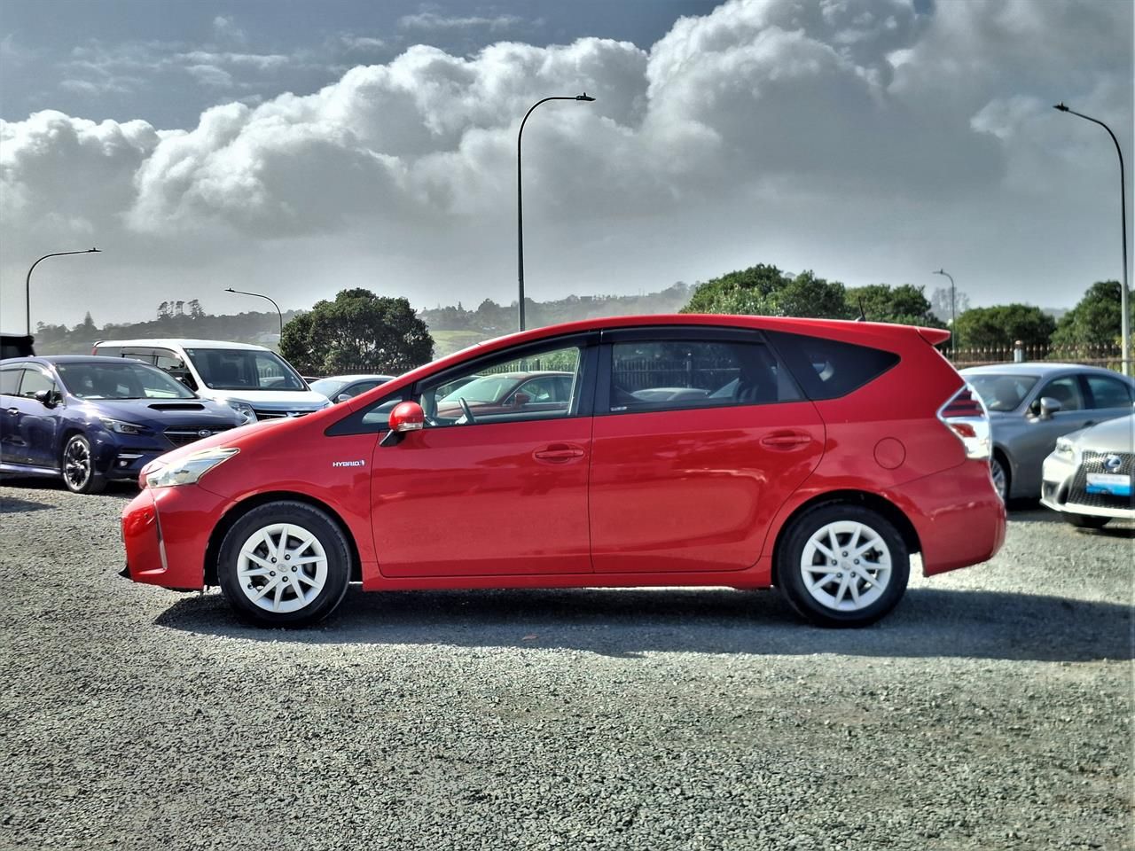 Vehicle image 4