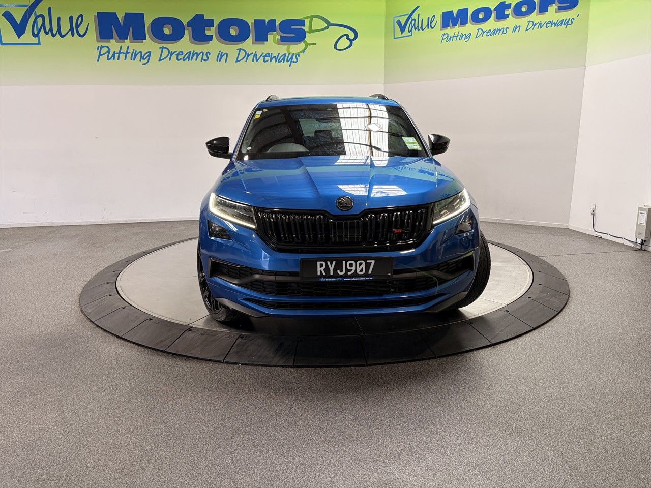 Vehicle image 2