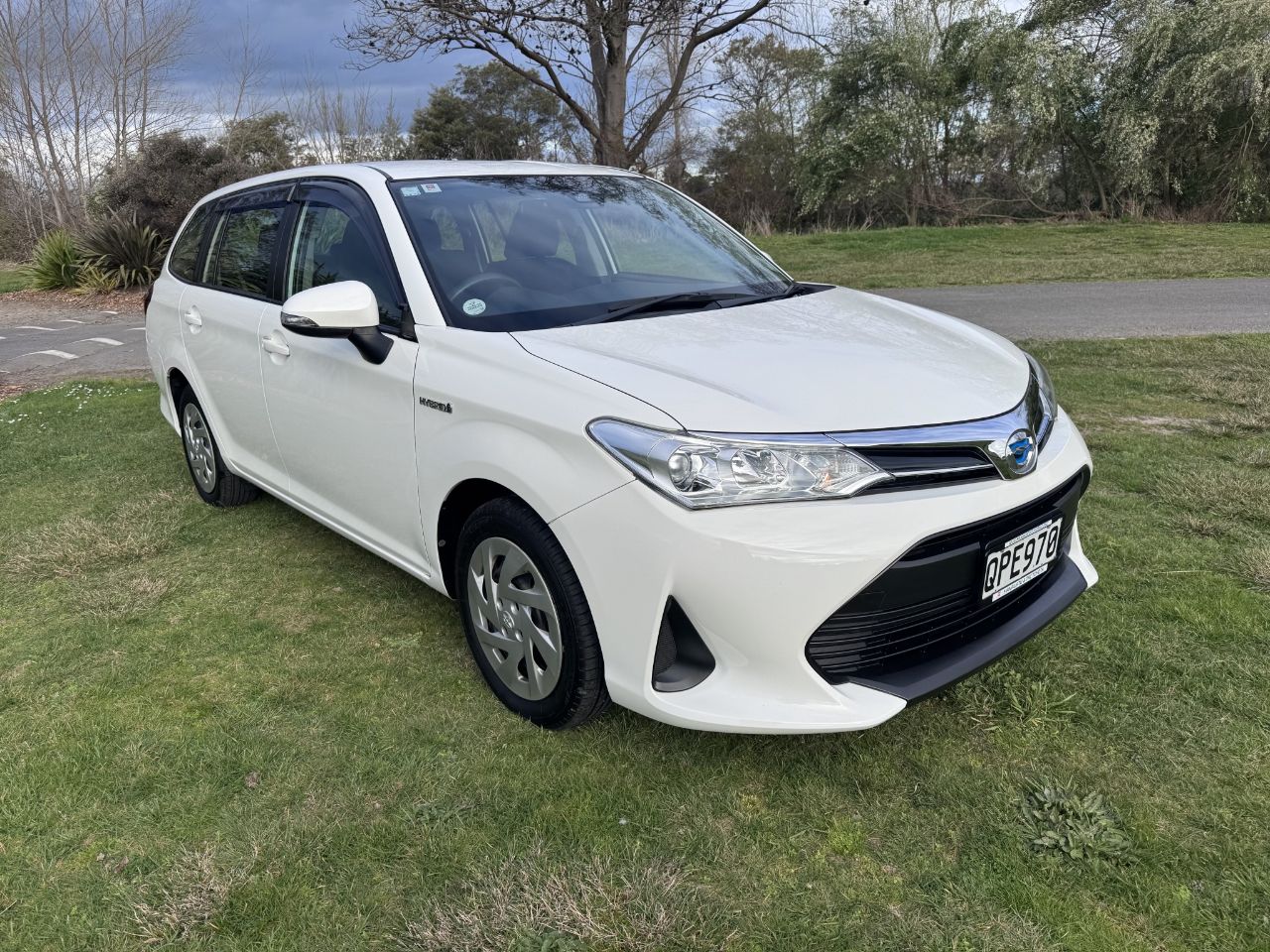 Vehicle image 3