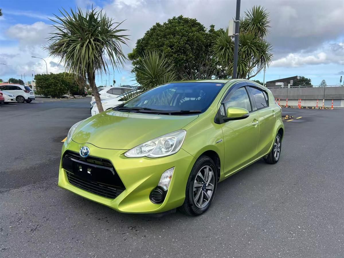 Vehicle image 1