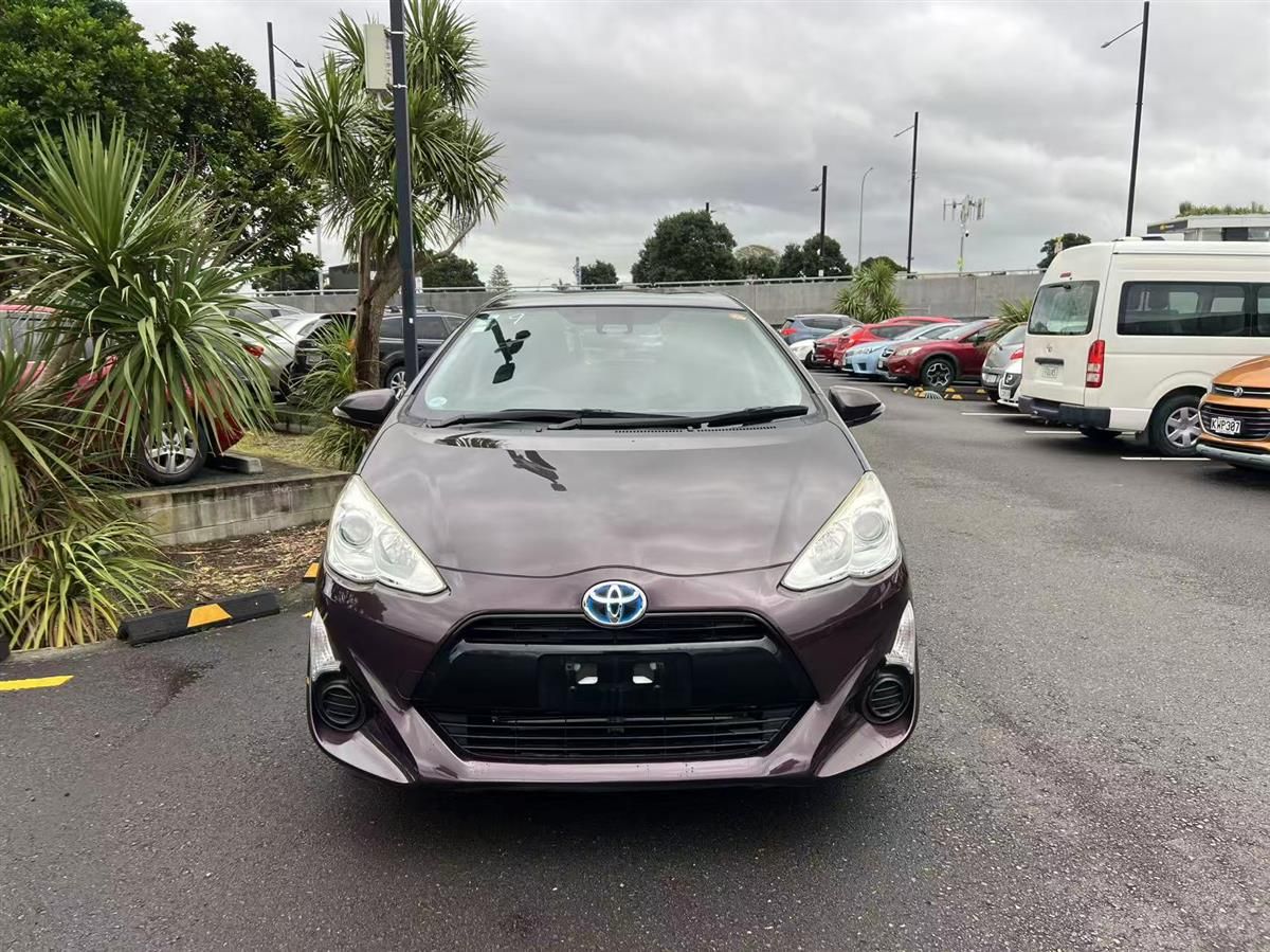 Vehicle image 2