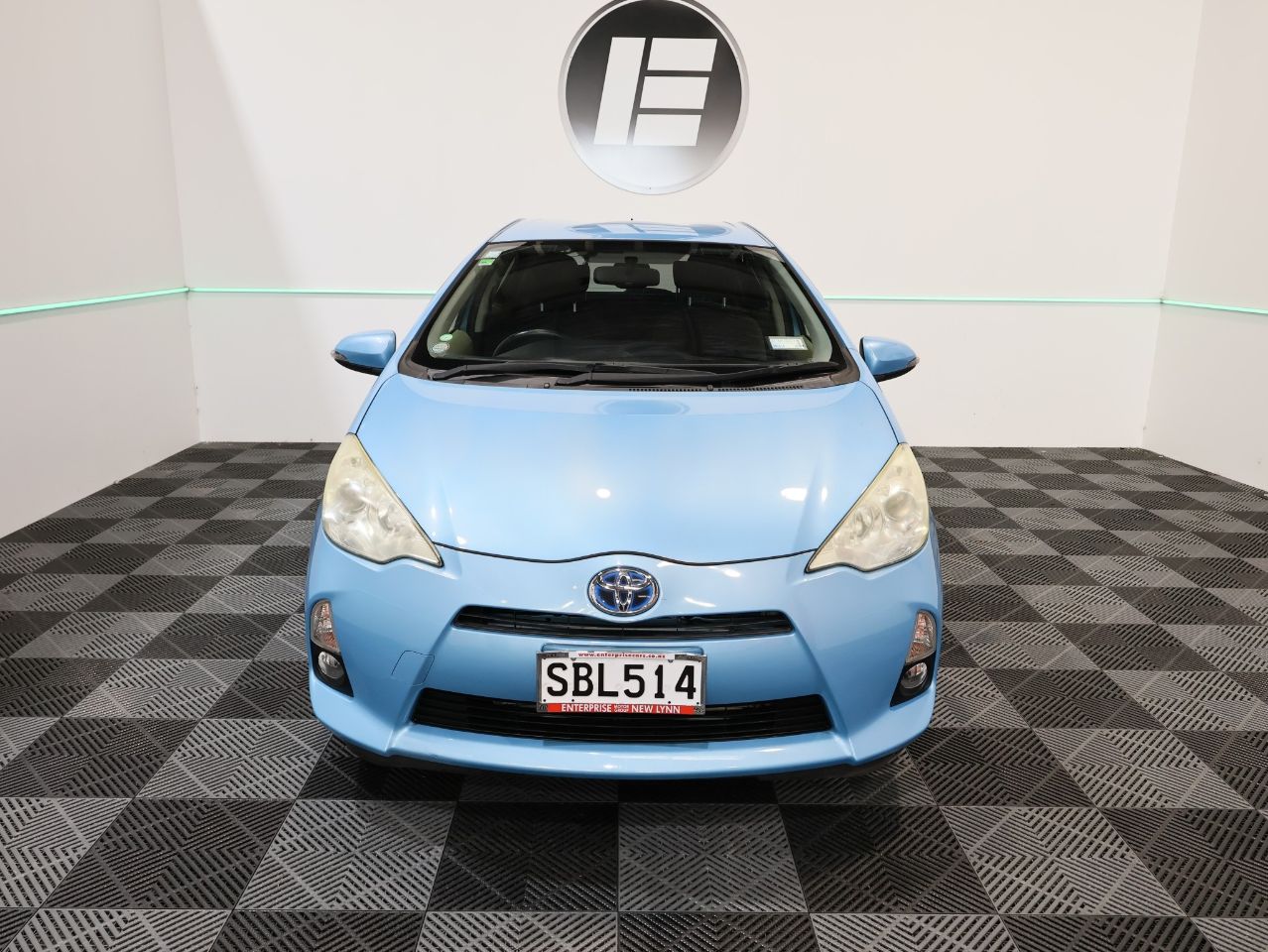 Vehicle image 2