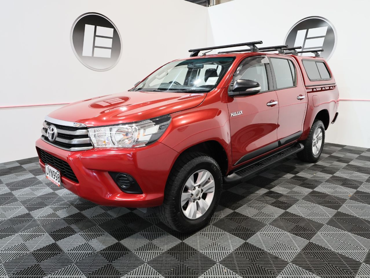 Vehicle image 5
