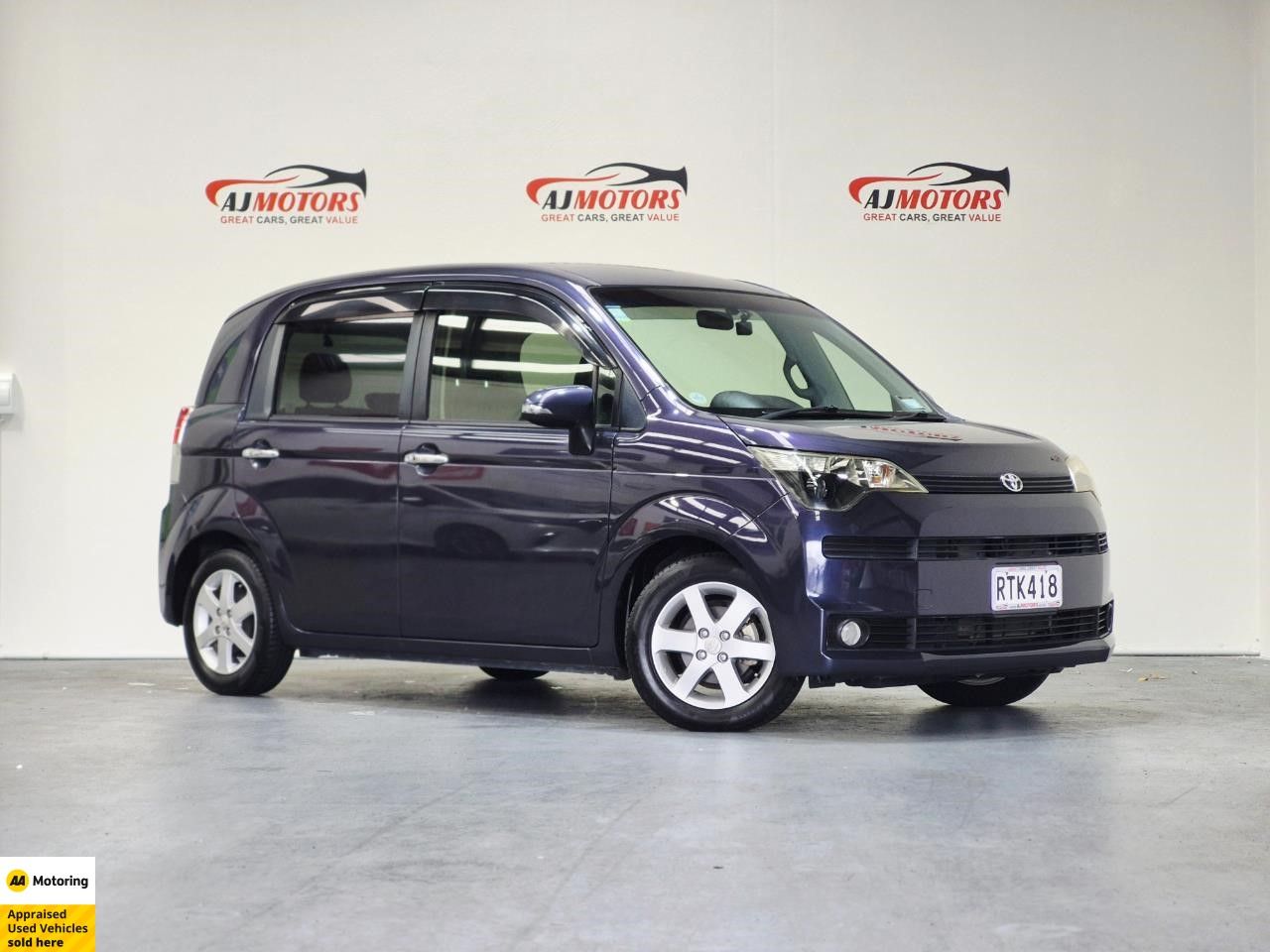 Vehicle image 1