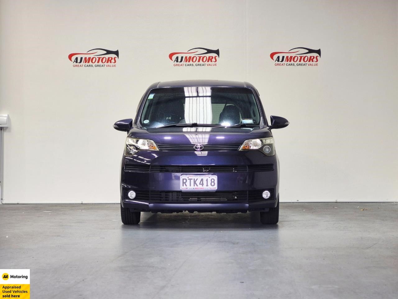 Vehicle image 2