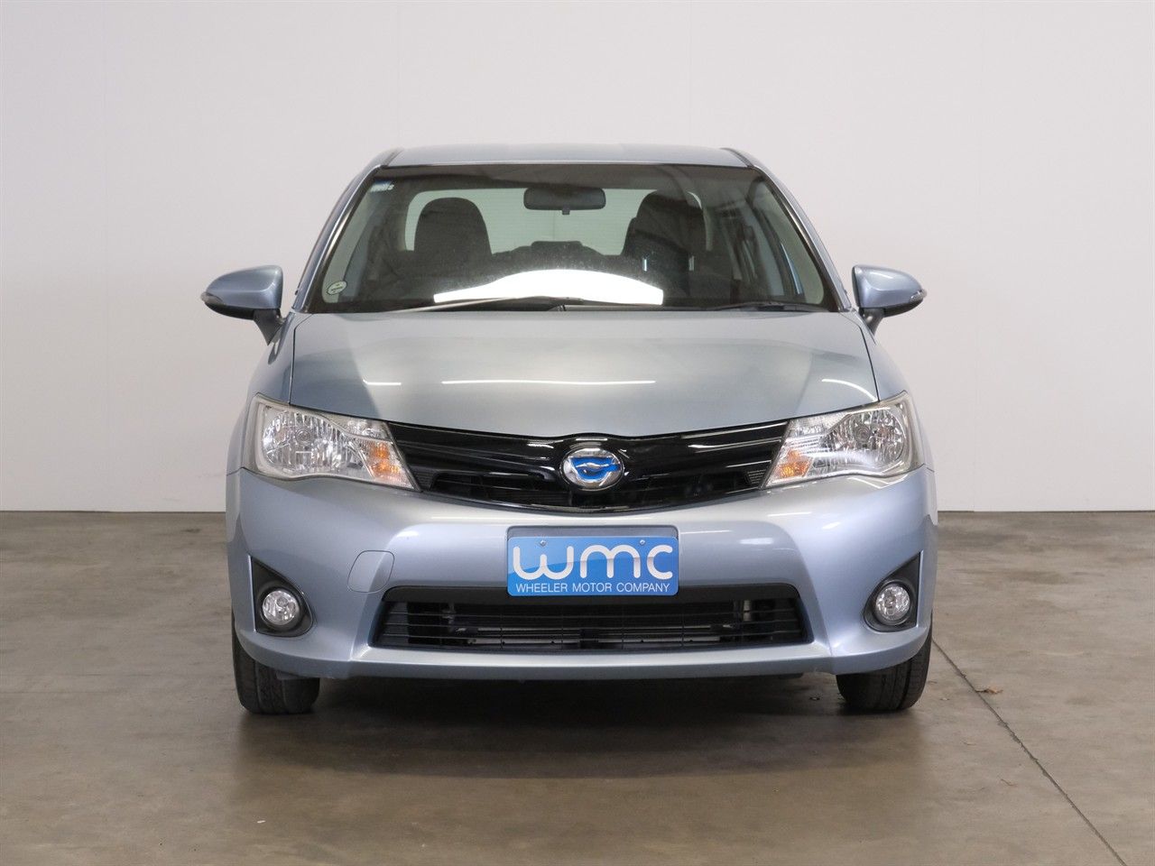 Vehicle image 3