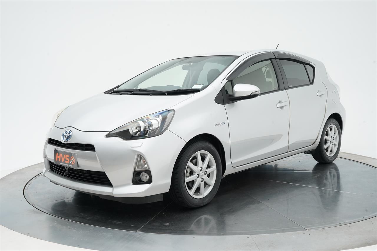 Vehicle image 3