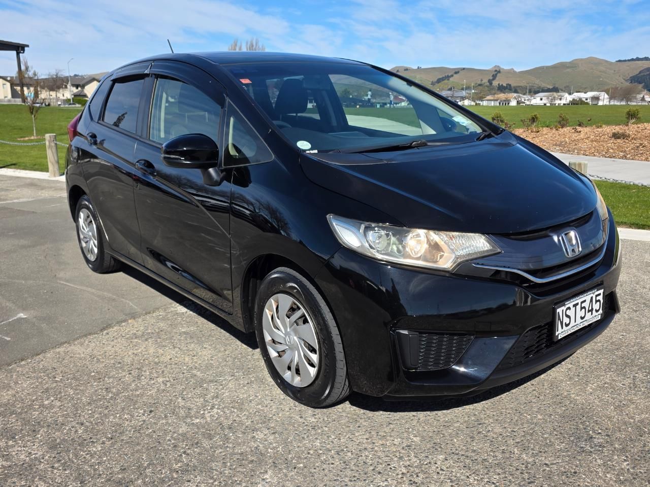 Vehicle image 1