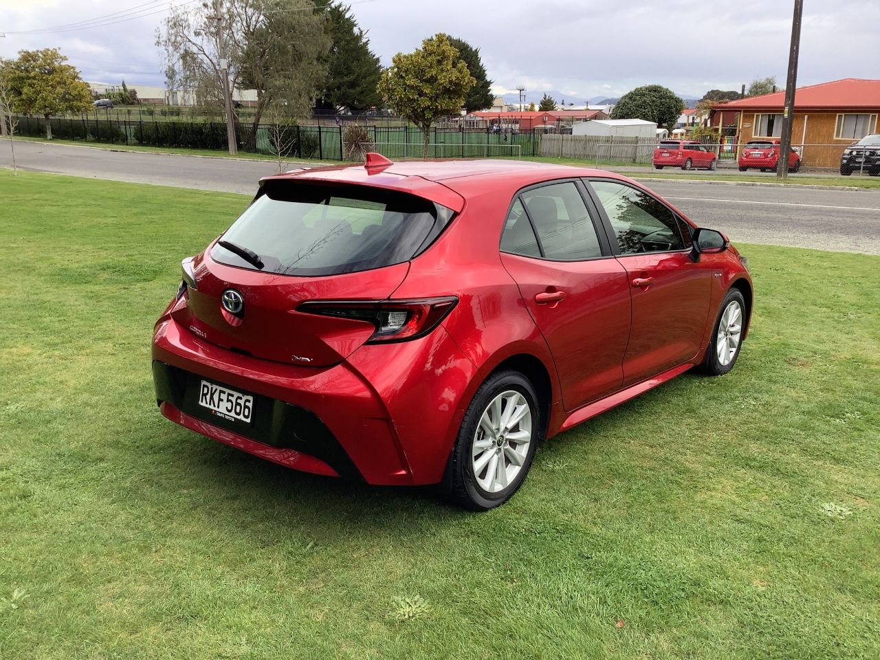 Vehicle image 5
