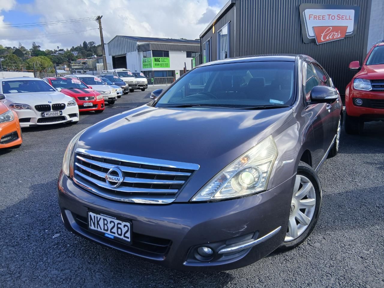 Vehicle image 1