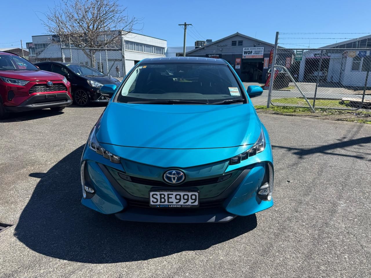 Vehicle image 3