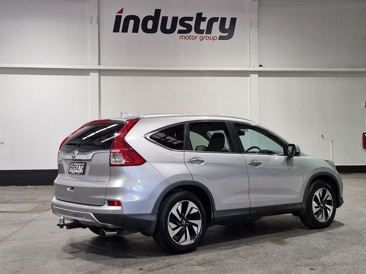 Vehicle image 3