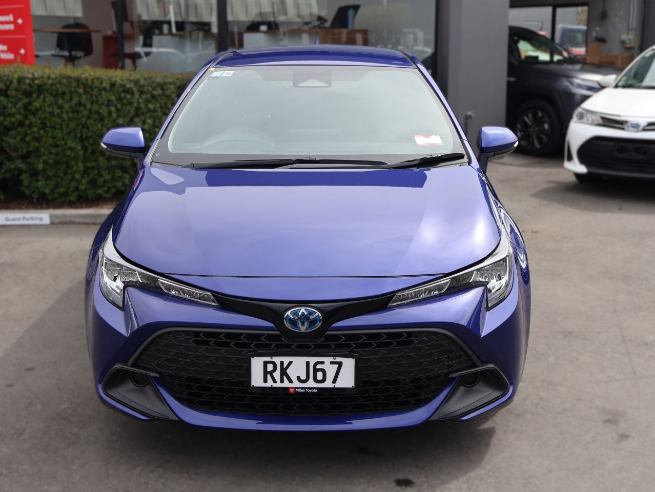 Vehicle image 2