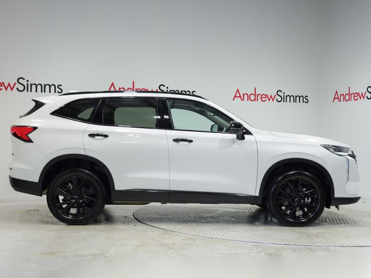 Vehicle image 3