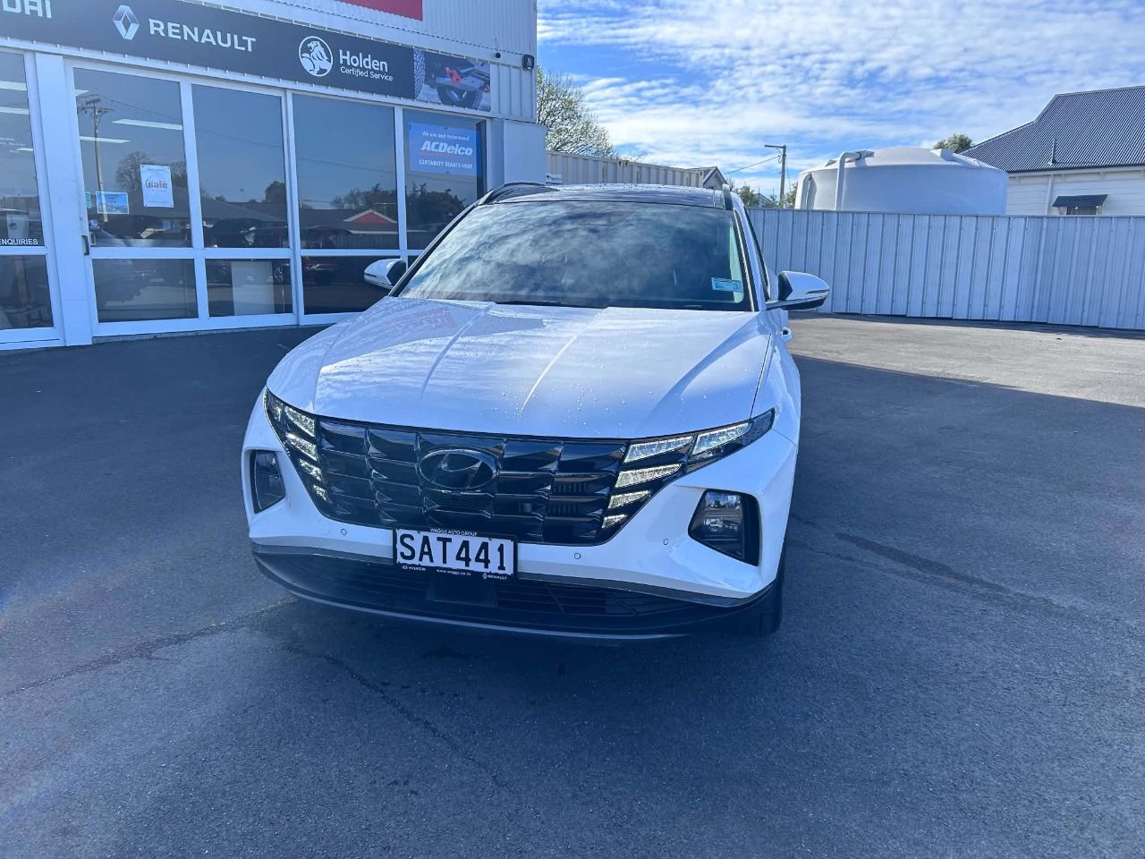 Vehicle image 1