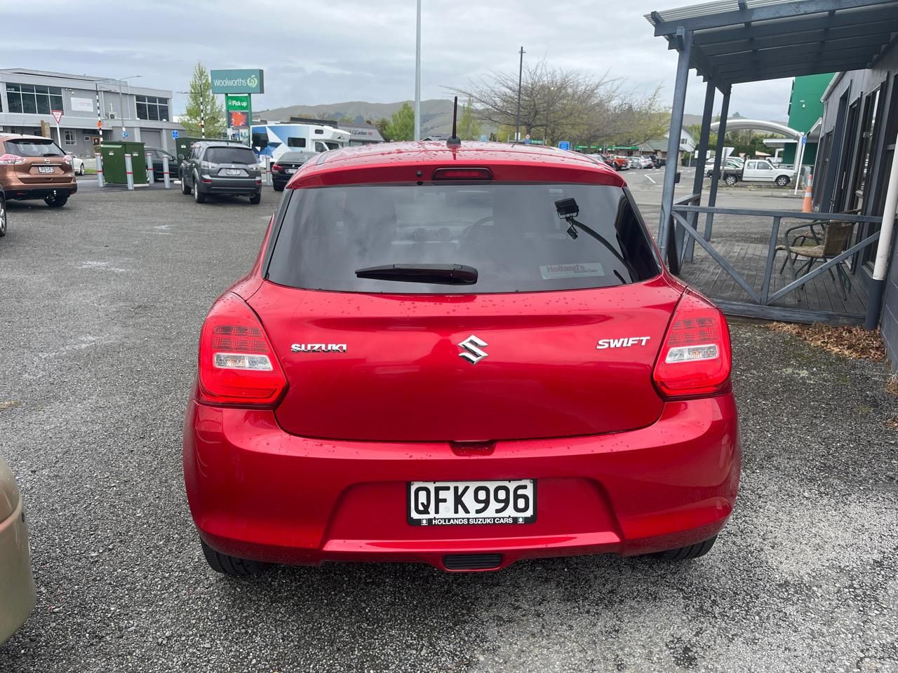 Vehicle image 3