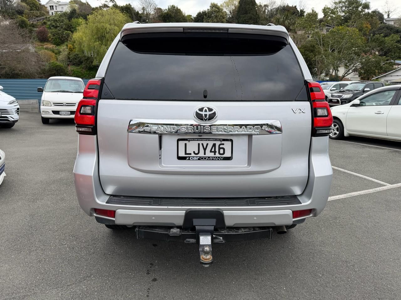 Vehicle image 5