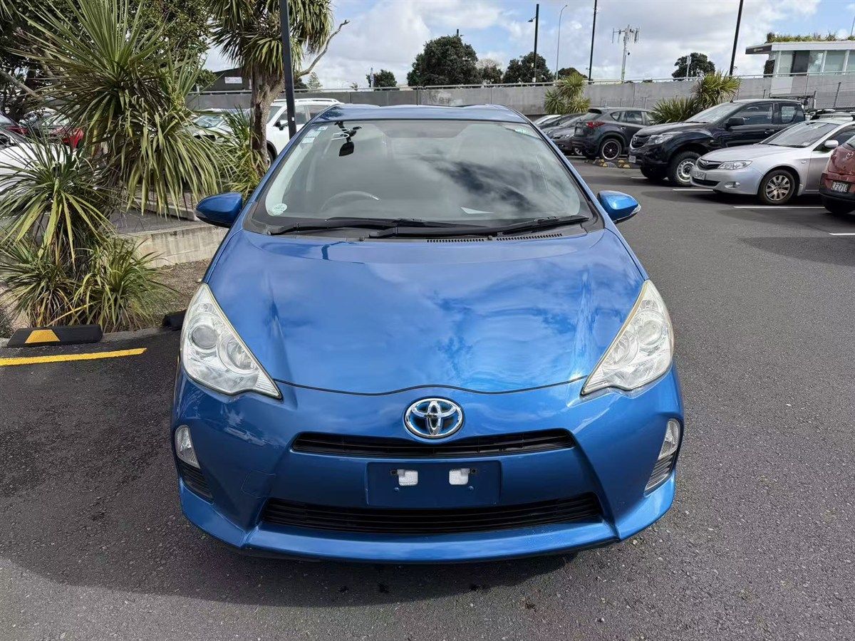 Vehicle image 2