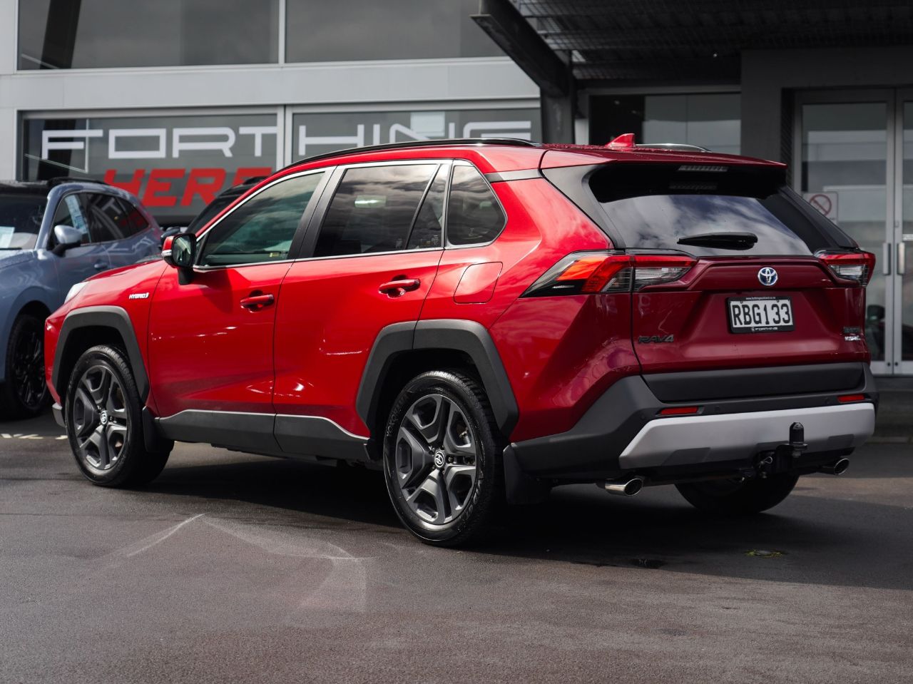 Vehicle image 3