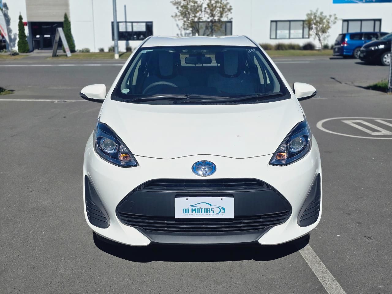 Vehicle image 2