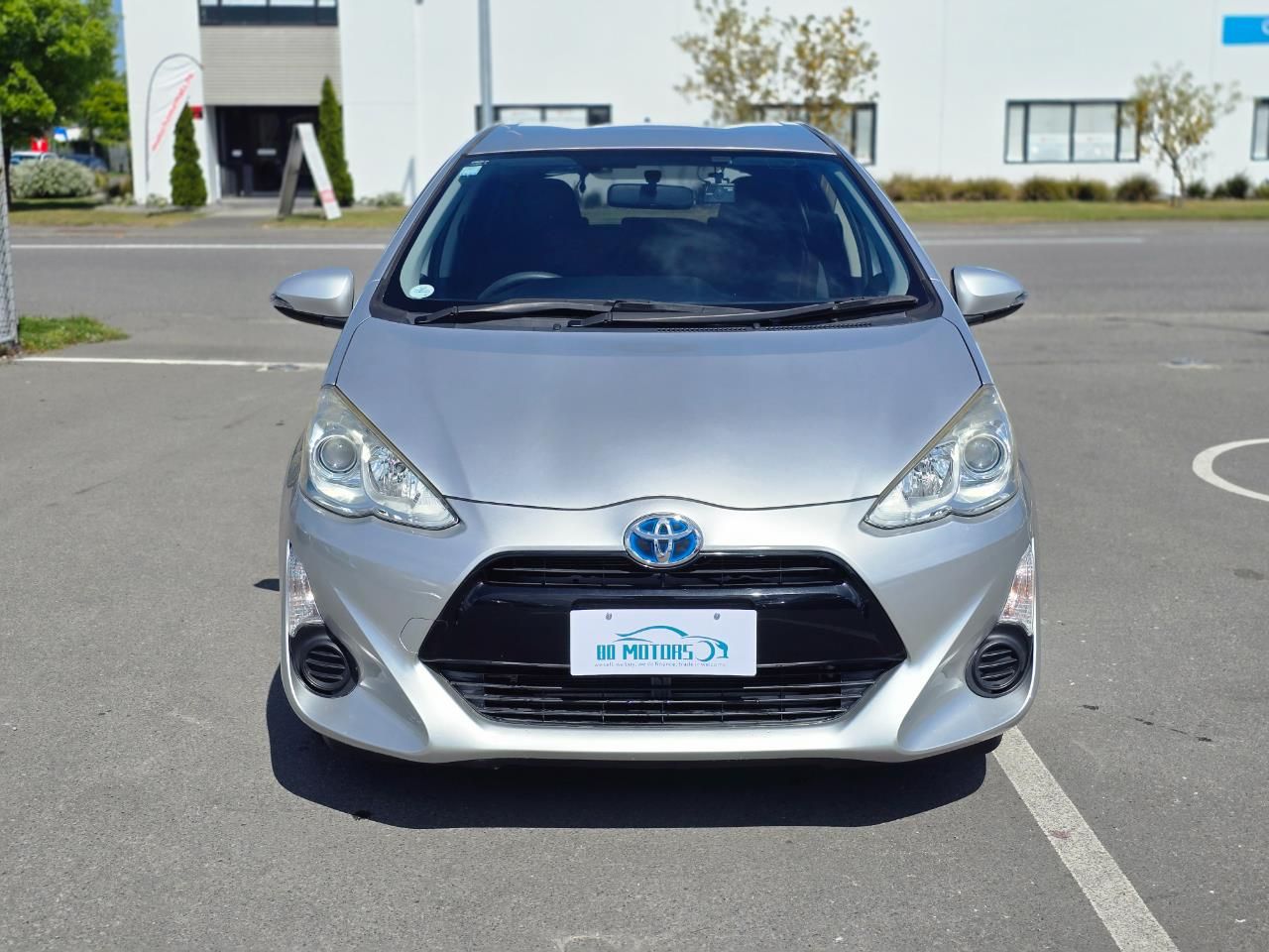 Vehicle image 2