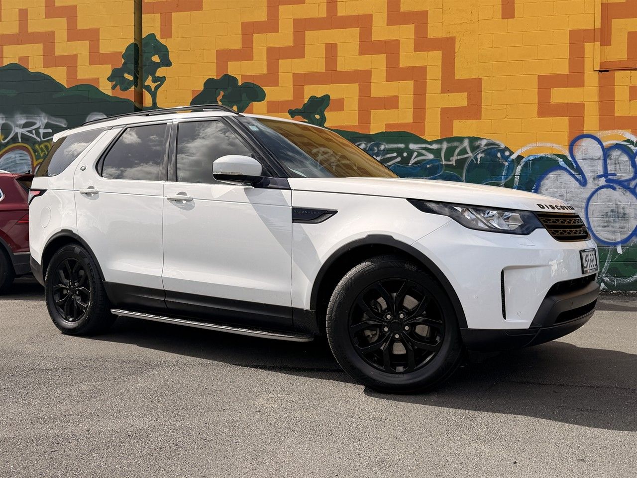 Vehicle image 3