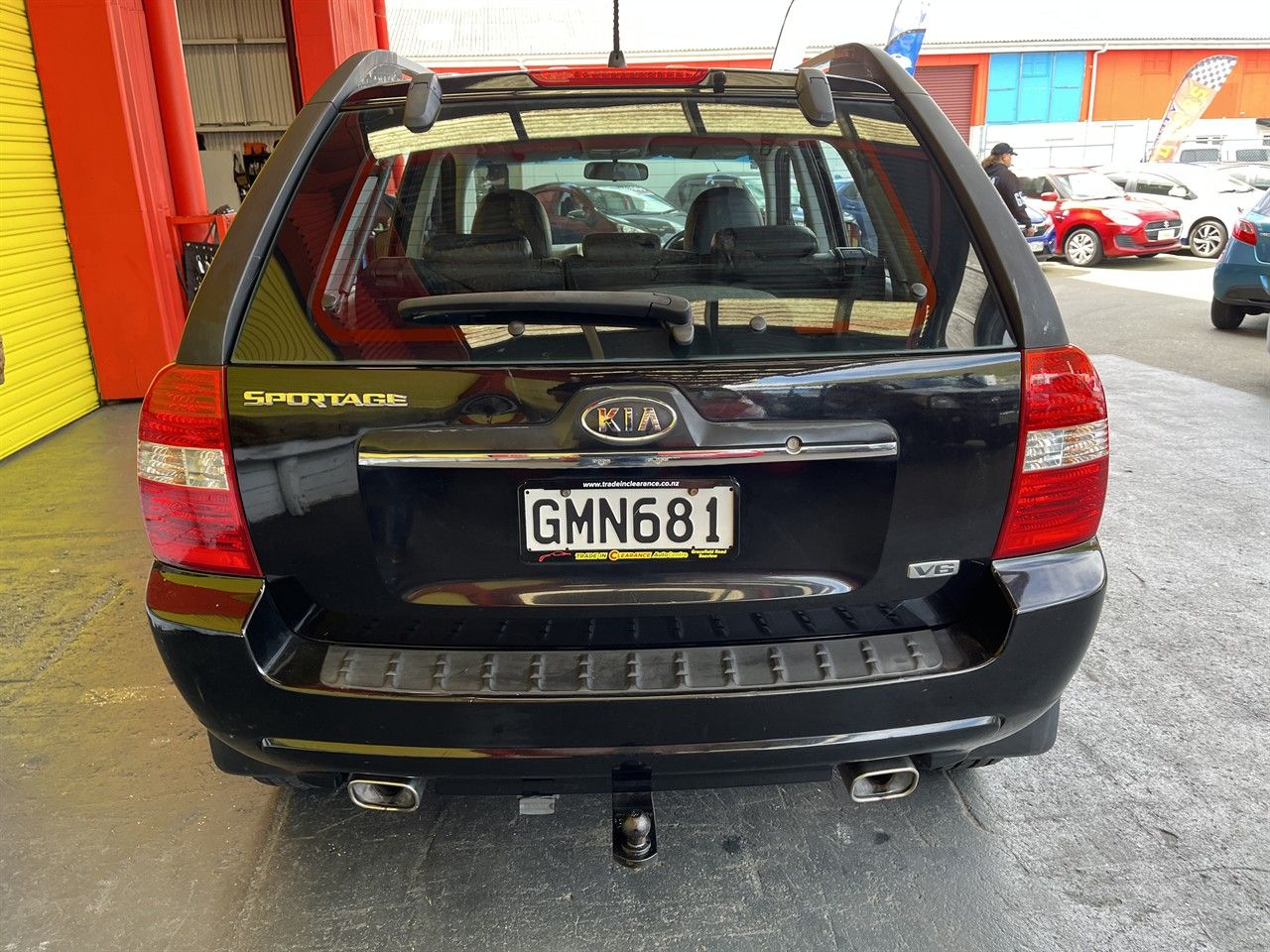 Vehicle image 5