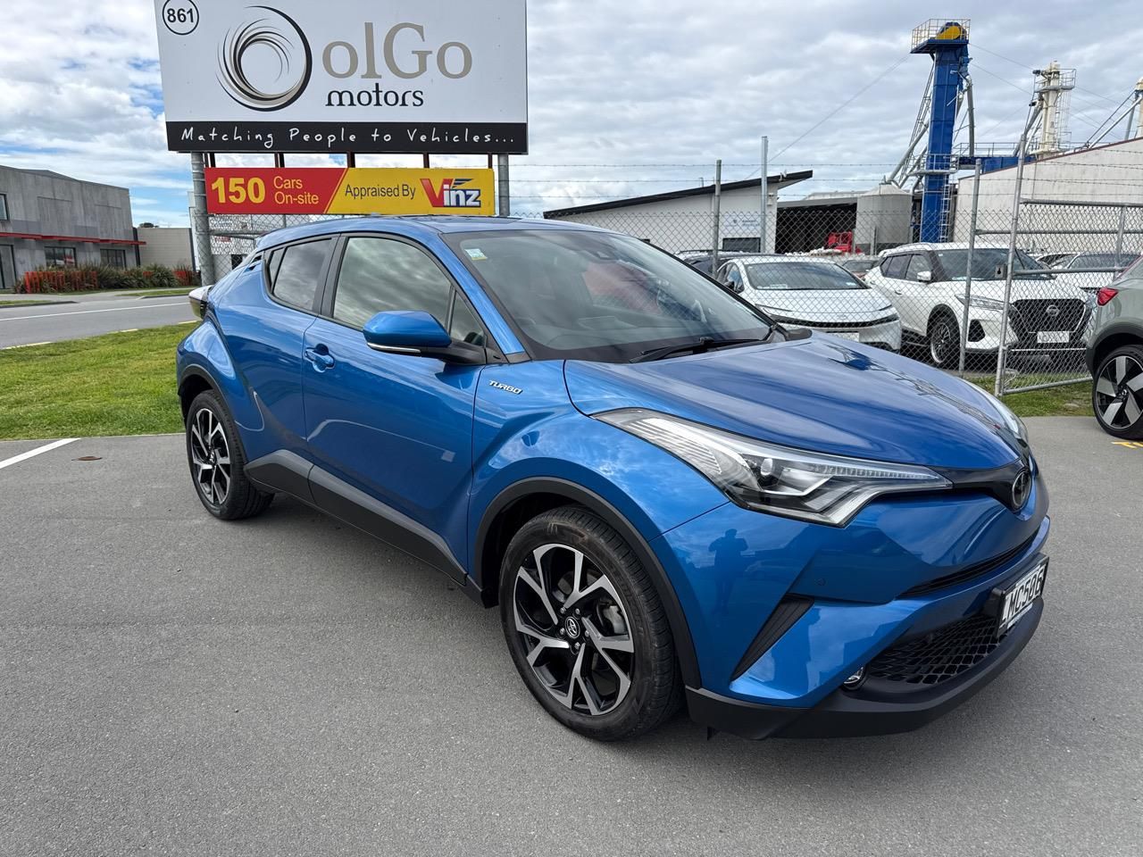 Vehicle image 2