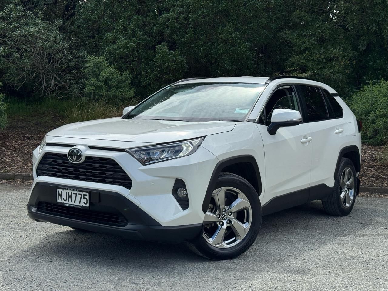 Vehicle image 3