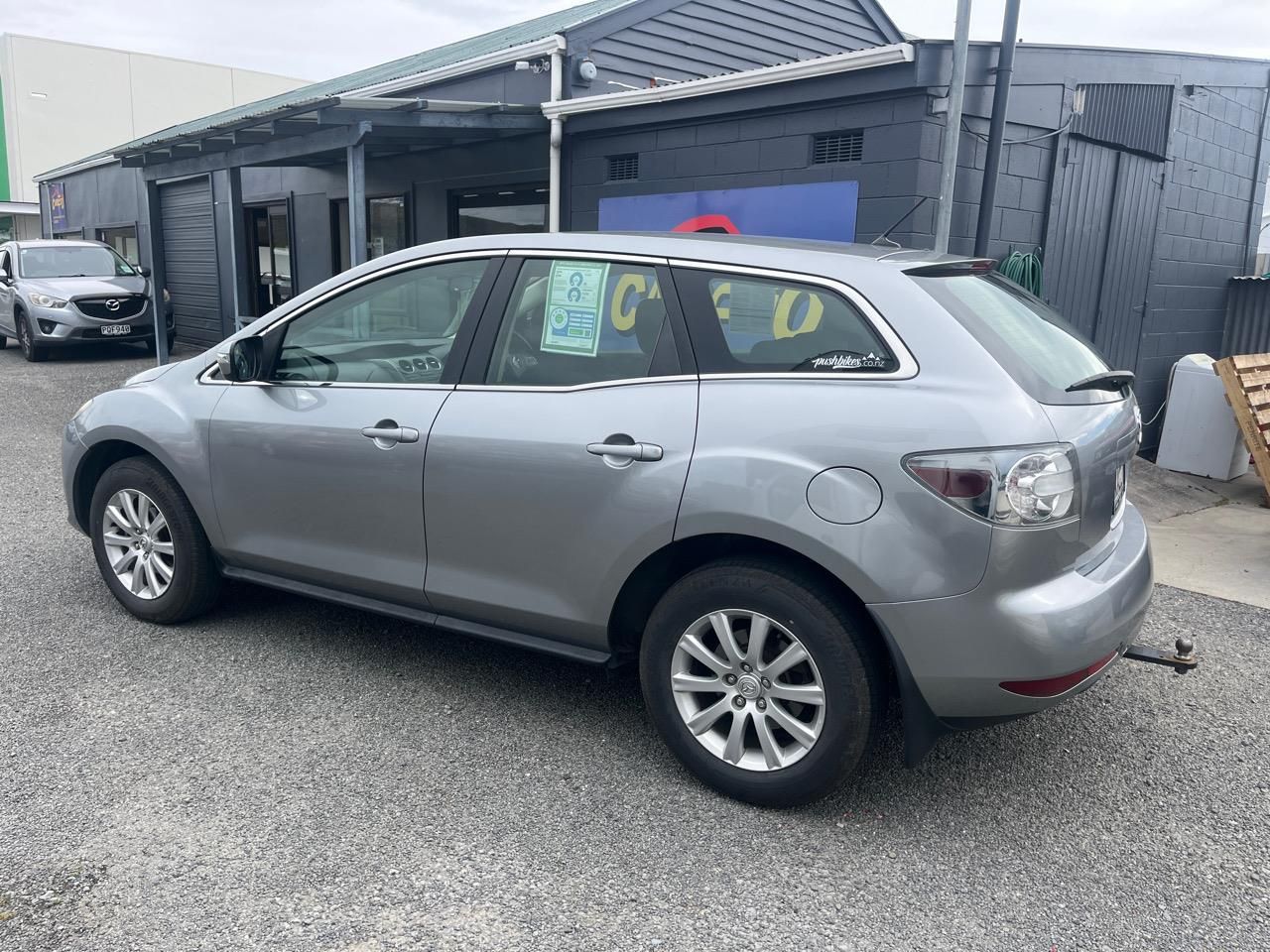 Vehicle image 3